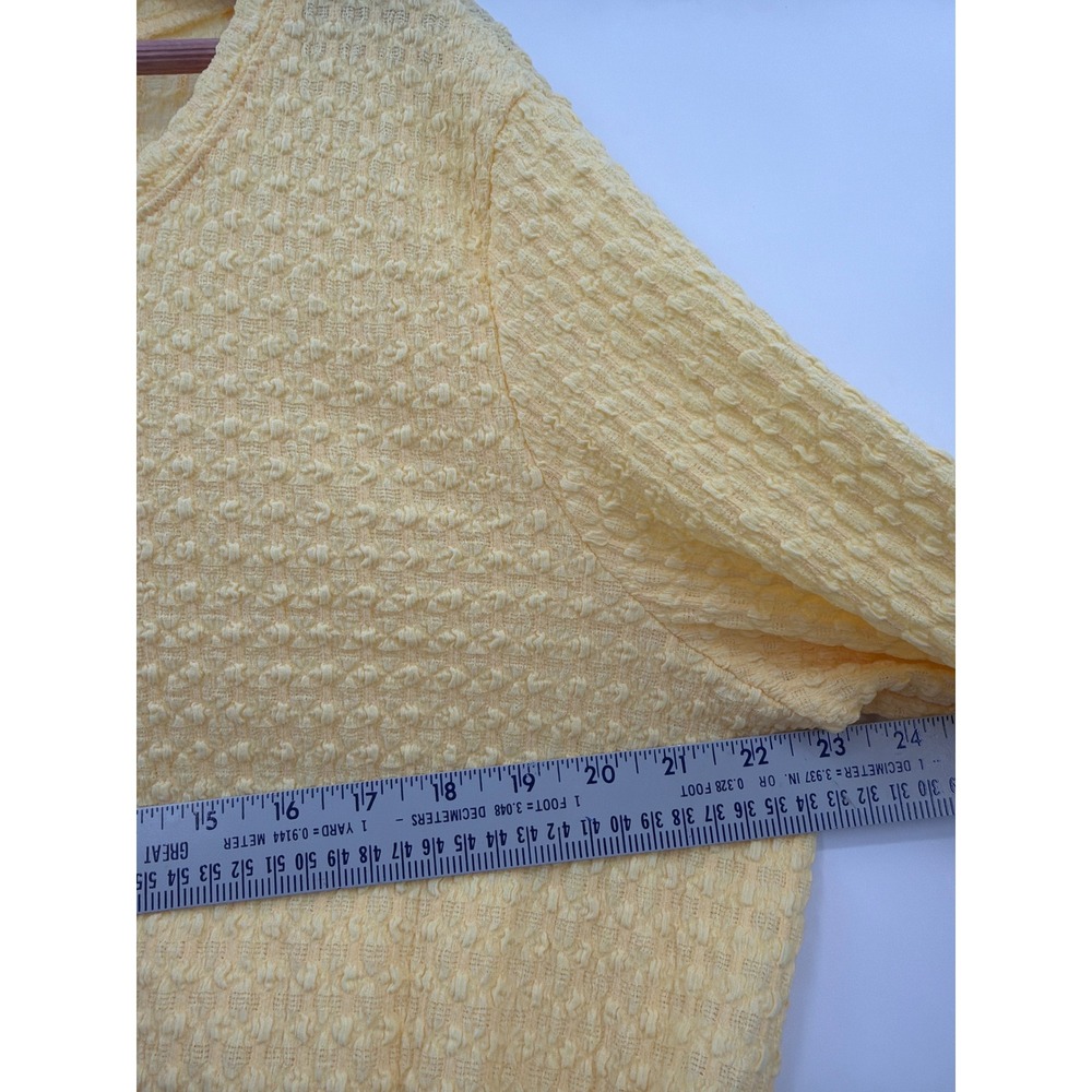 Alfred Dunner Petite XL Butter Yellow Textured Tie Front Bell Sleeve Top - Picture 3 of 6